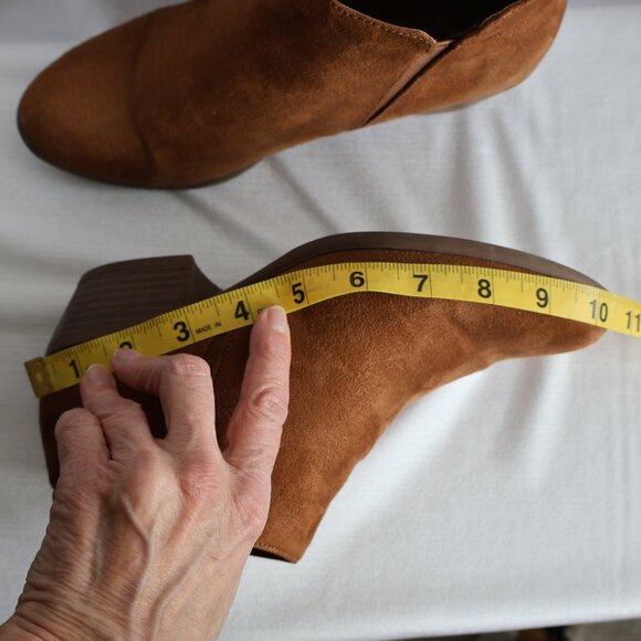 Faux Suede Ankle Boots - Size 7 - Cognac Colour - American Eagle - Picture 8 of 12